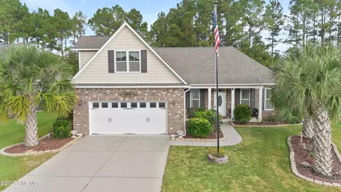 187 Emberwood Dr, Winnabow, NC 28479