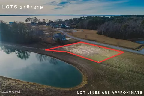 727 W Burton Farm Dr, Minnesott Beach, NC 28510