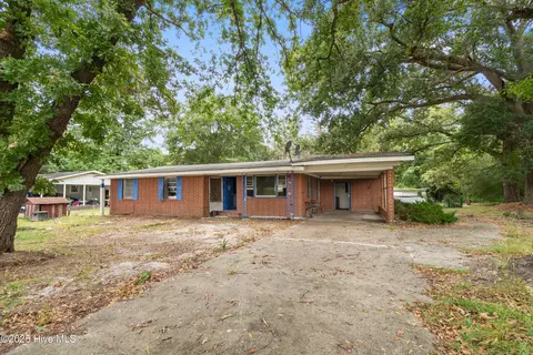 215 Turkey Branch Rd, Beulaville, NC 28518