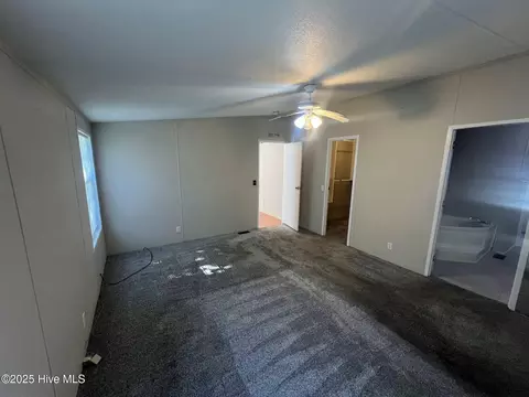 Bedroom - 124 Waterview Dr, Grandy, NC 27939 photo 3 of 5