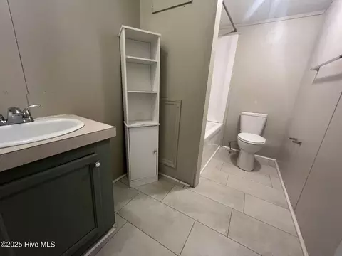 Bath - 124 Waterview Dr, Grandy, NC 27939 photo 5 of 5
