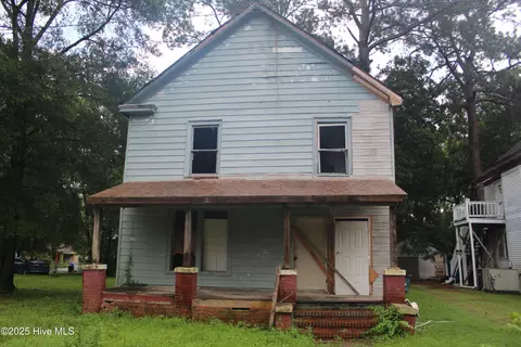 418 Mcglohon St N, Ahoskie, NC 27910