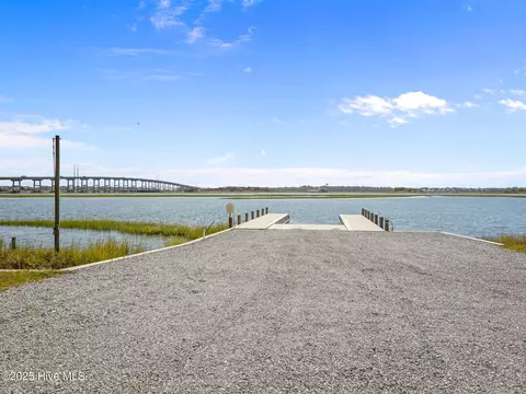 109 Firefly Cir, Cedar Point, NC 28584 photo 5