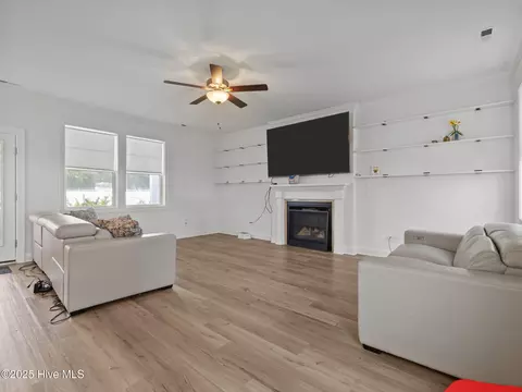 109 Firefly Cir, Cedar Point, NC 28584 photo 12