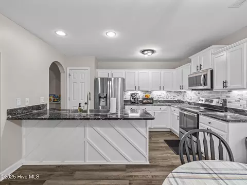 208 Demetrius Ct, Hubert, NC 28539 photo 26