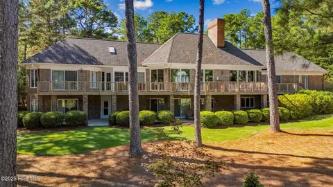 Exterior - 11 Mcmichael Dr, Pinehurst, NC 28374 photo 12 of 16