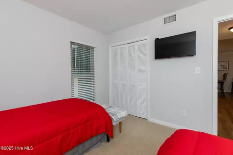 Bedroom - 5 Pine Tree Rd #120, Pinehurst, NC 28374 photo 4 of 4