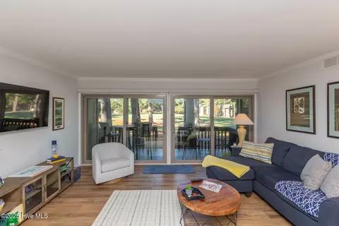 Living - 5 Pine Tree Rd #120, Pinehurst, NC 28374 photo 1 of 3