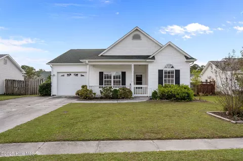 3125 Thistlewood Dr NE, Leland, NC 28451