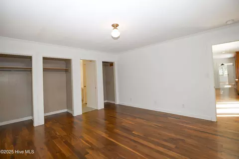 Bedroom - 100 Beaver Ln, Pinehurst, NC 28374 photo 3 of 11