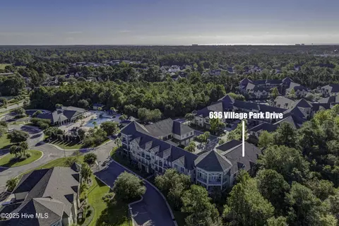 636 Village Park Dr #101, Wilmington, NC 28405