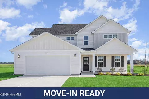32 Littlefield Ln, La Grange, NC 28551