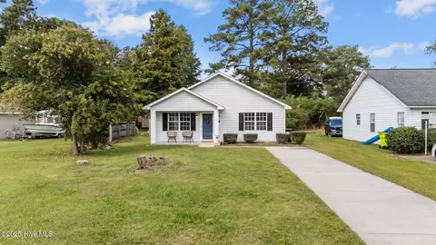 1808 Park Ave, New Bern, NC 28560