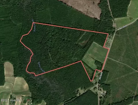 1945 Bolton Rd, Rich Square, NC 27869
