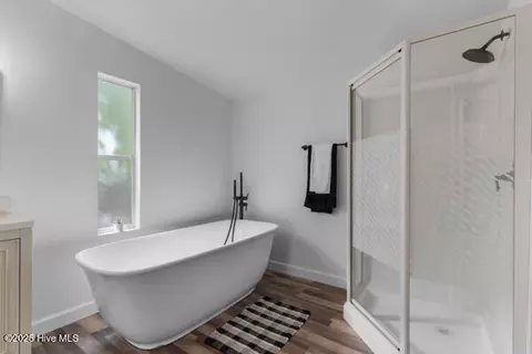 Bath - 1320 Sloop Point Rd, Hampstead, NC 28443 photo 2 of 3