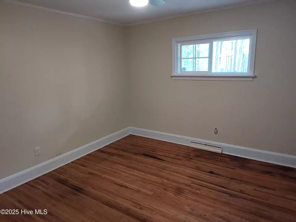 Bedroom - 355 S Peach St, Pinebluff, NC 28373 photo 5 of 6