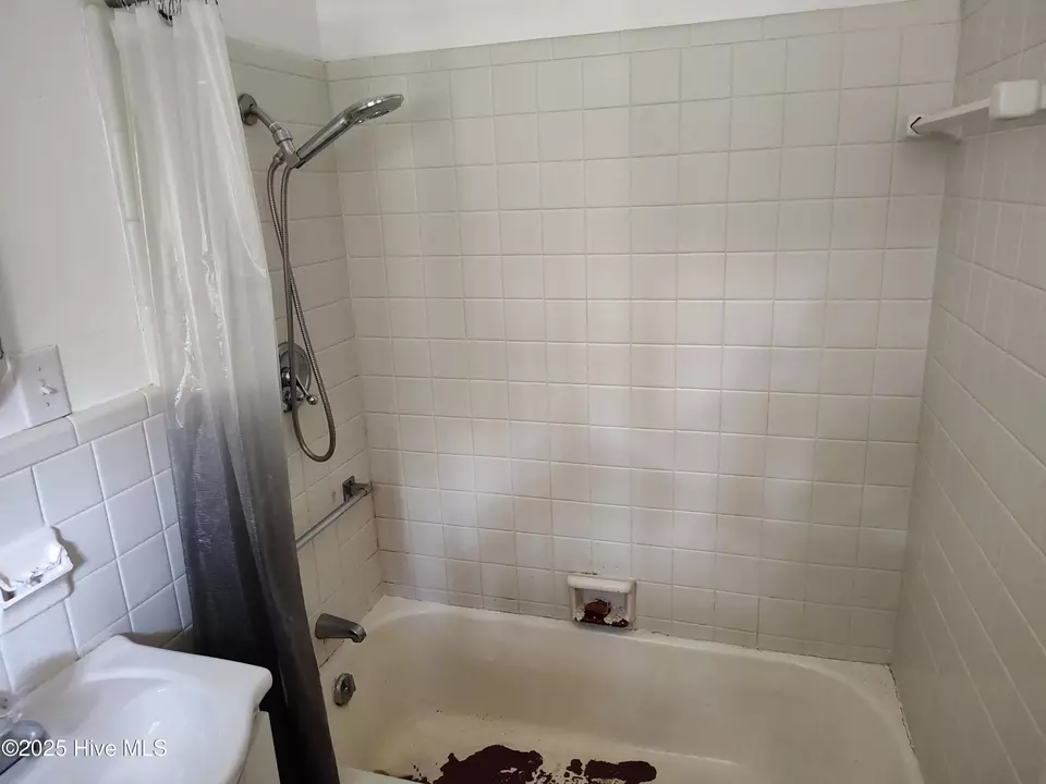 Bath - 355 S Peach St, Pinebluff, NC 28373 photo 1 of 2