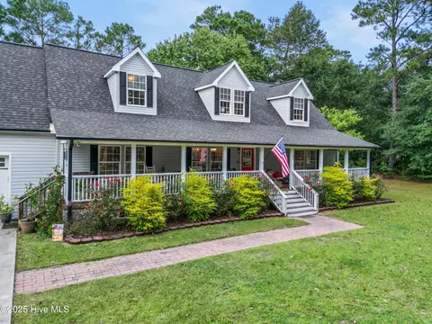 152 Crystal Ct, Hampstead, NC 28443 photo 2