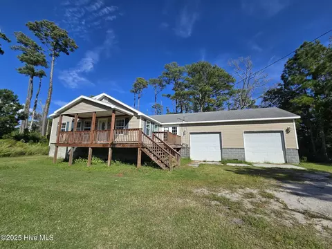 263 Nelson Neck Rd, Sea Level, NC 28577