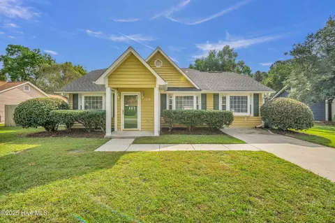 3204 Galway Rd, Castle Hayne, NC 28429