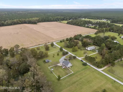 74 S Hummingbird Ln, Rocky Point, NC 28457