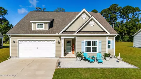 124 S Brightleaf Dr, Minnesott Beach, NC 28510