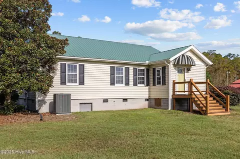 Exterior - 1131 Post Rd, Bath, NC 27808 photo 10 of 14
