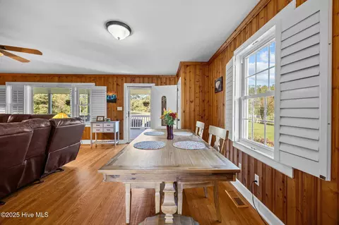 Dining - 1131 Post Rd, Bath, NC 27808 photo 1 of 4