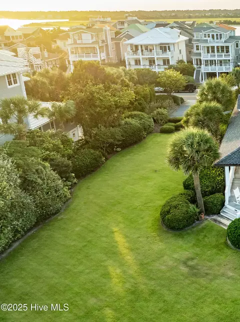 803 Lumina Ave S, Wrightsville Beach, NC 28480
