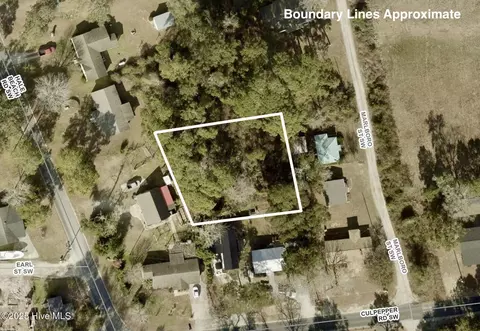 1632 Marlboro St SW, Ocean Isle Beach, NC 28469