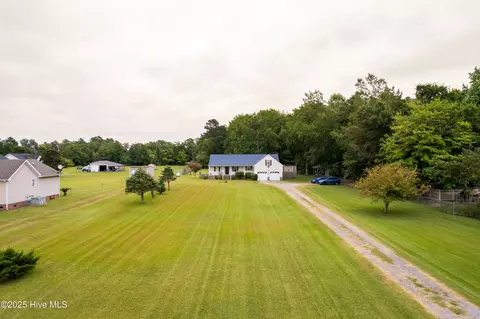 357 Maple Rd, Currituck, NC 27929 photo 2
