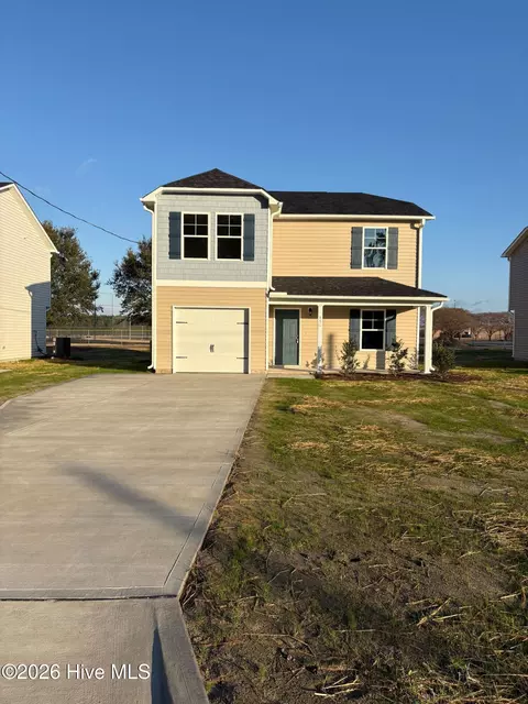 110 W Nelson St, Robersonville, NC 27871