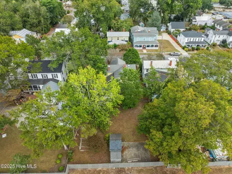 View/Area - 609 E Main St, Washington, NC 27889 photo 3 of 8