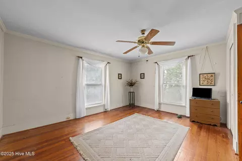 Bedroom - 609 E Main St, Washington, NC 27889 photo 3 of 8