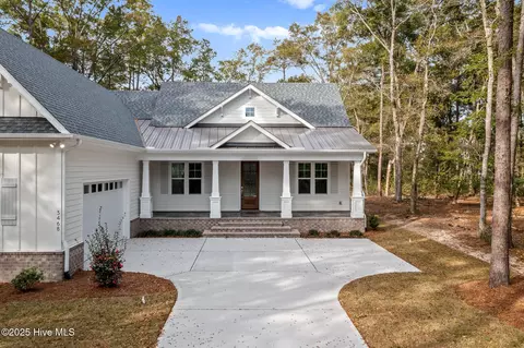 Exterior - 3468 Eagle Crest Dr SW, Supply, NC 28462 photo 2 of 14