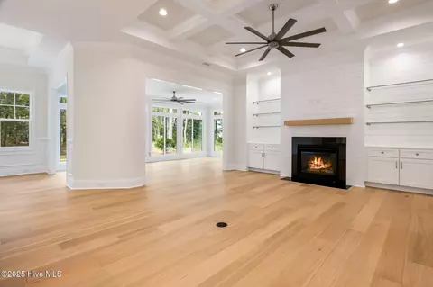Living - 3468 Eagle Crest Dr SW, Supply, NC 28462 photo 4 of 5