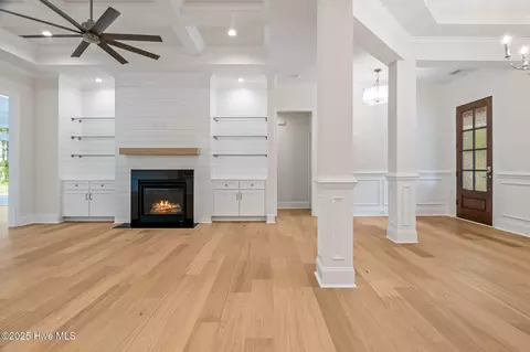 Living - 3468 Eagle Crest Dr SW, Supply, NC 28462 photo 3 of 5