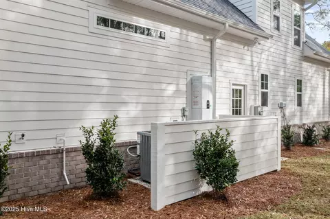 Exterior - 3468 Eagle Crest Dr SW, Supply, NC 28462 photo 5 of 14