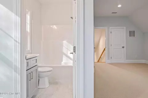 Entry Way - 3468 Eagle Crest Dr SW, Supply, NC 28462 photo 11 of 12