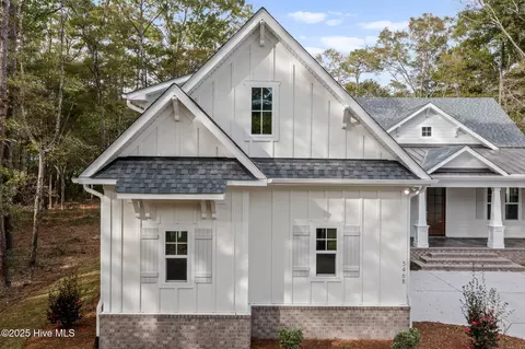 Exterior - 3468 Eagle Crest Dr SW, Supply, NC 28462 photo 3 of 14