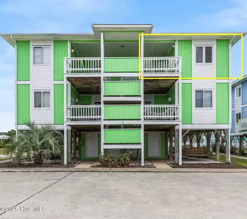1068 Ocean Blvd W # 8B, Holden Beach, NC 28462