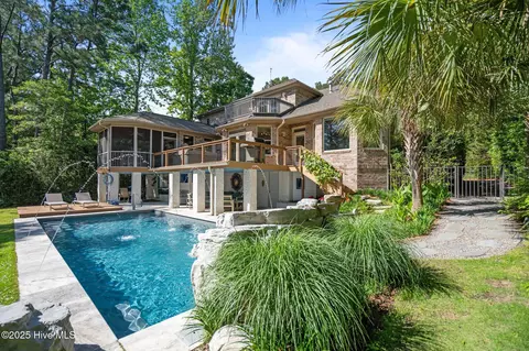 1117 Futch Creek Rd, Wilmington, NC 28411