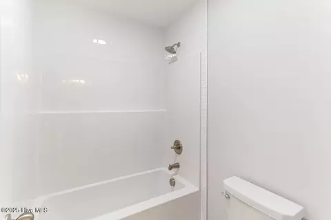 Bath - 294 Juniper Creek Blvd, Pinehurst, NC 28374 photo 5 of 6