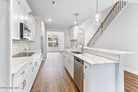 Kitchen - 294 Juniper Creek Blvd, Pinehurst, NC 28374 photo 4 of 5