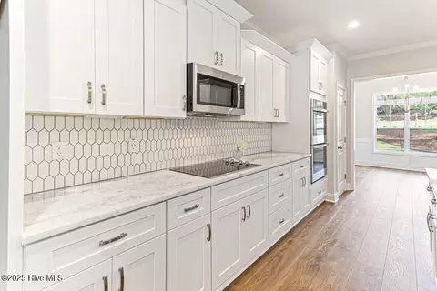 Kitchen - 294 Juniper Creek Blvd, Pinehurst, NC 28374 photo 5 of 5