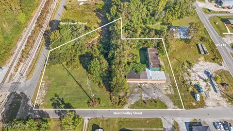 116 W Dudley St, Warsaw, NC 28398