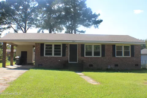 1804 Duncan Dr, Rocky Mount, NC 27801