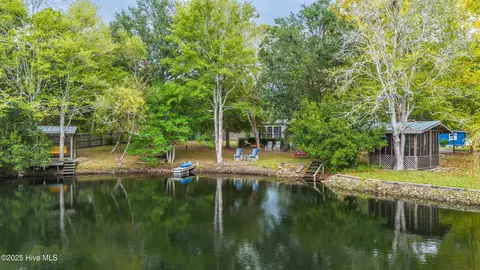 1171 Asheville Ln, Southport, NC 28461