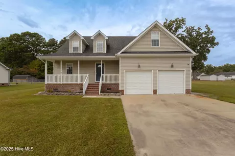 103 Dramtree Dr, Elizabeth City, NC 27909