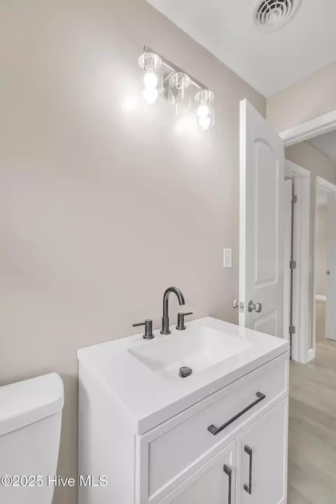 Bath - 175 Kellumtown Rd, Hubert, NC 28539 photo 2 of 2